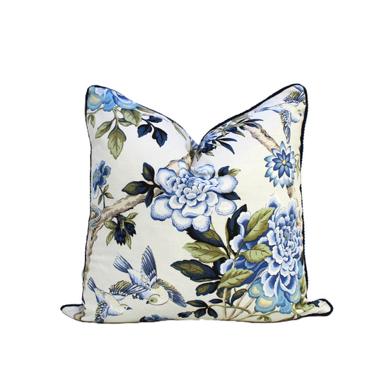 Waverly Mudan Porcelain Blue cushion