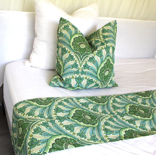 Tommy bahama bed runner + cushion cover. Bed Set