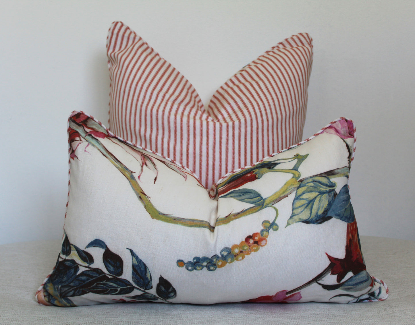 Pomegranate Fruta Cushion covers