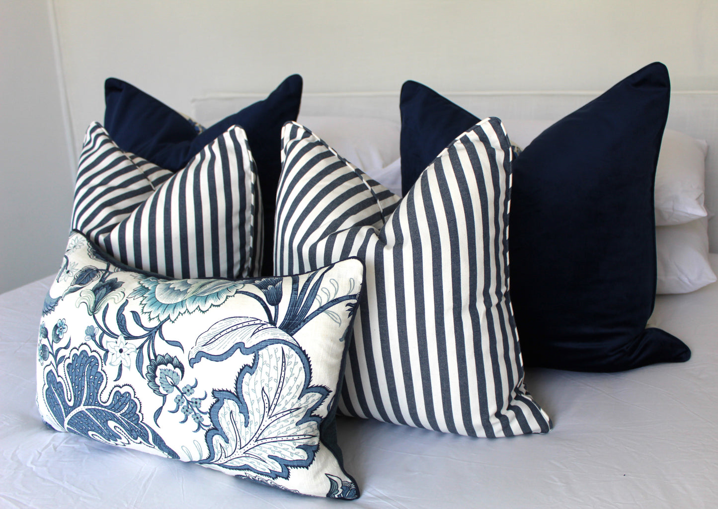 Navy Thick striped Cushion covers