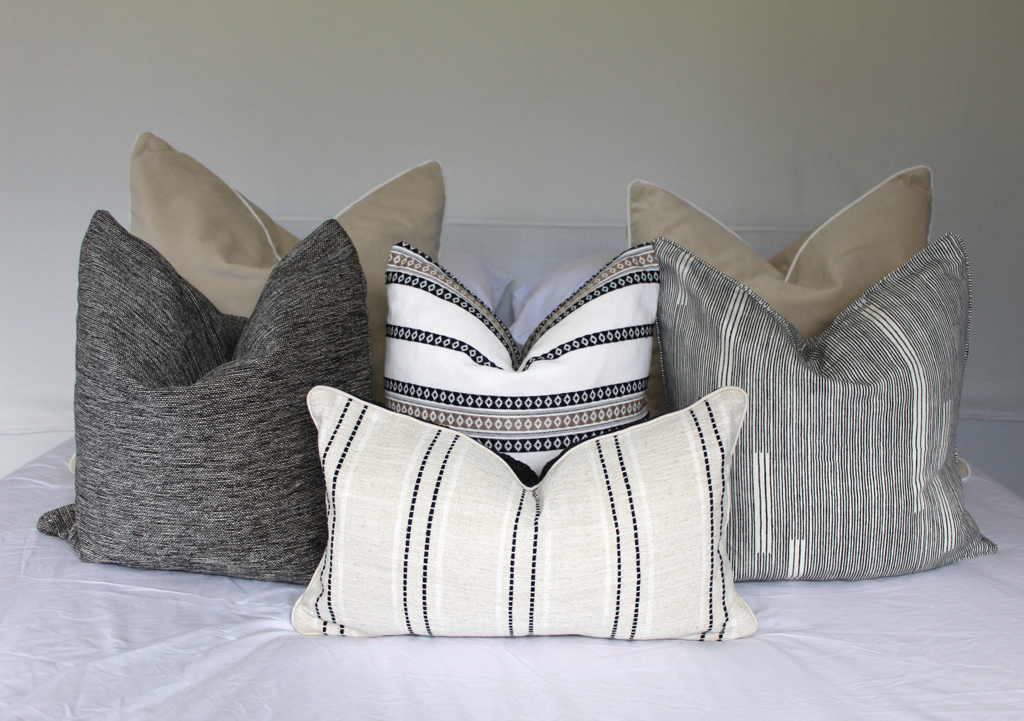 Fayce Tailor Black & White cushion cover