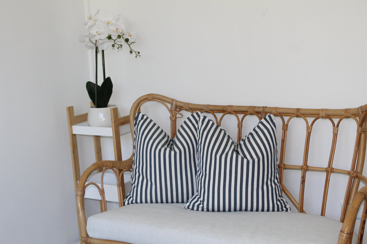 Navy Thick striped Cushion covers