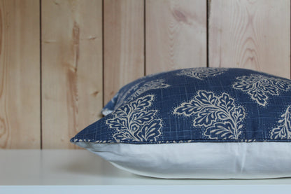 Falling leaves Hampton style cushion covers