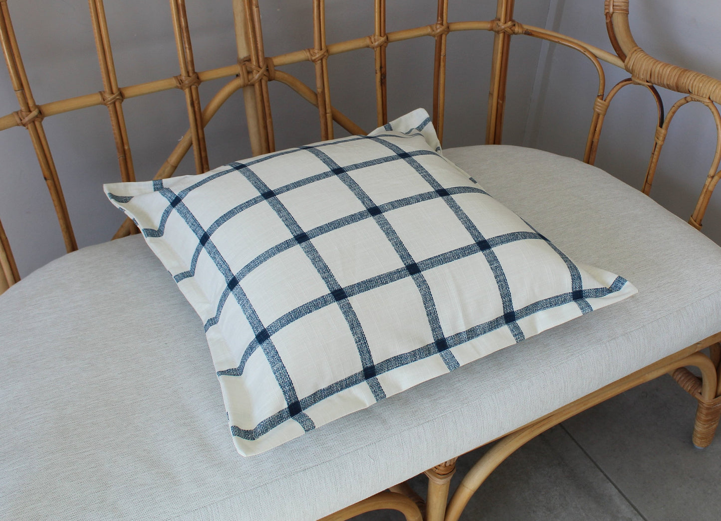 Flanged Check Cushion Covers